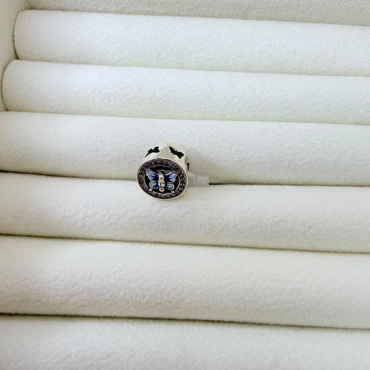 BERLOQUE PRATA 925 SEPARADOR CIRCULO CRAVEJADO COM BORBOLETA