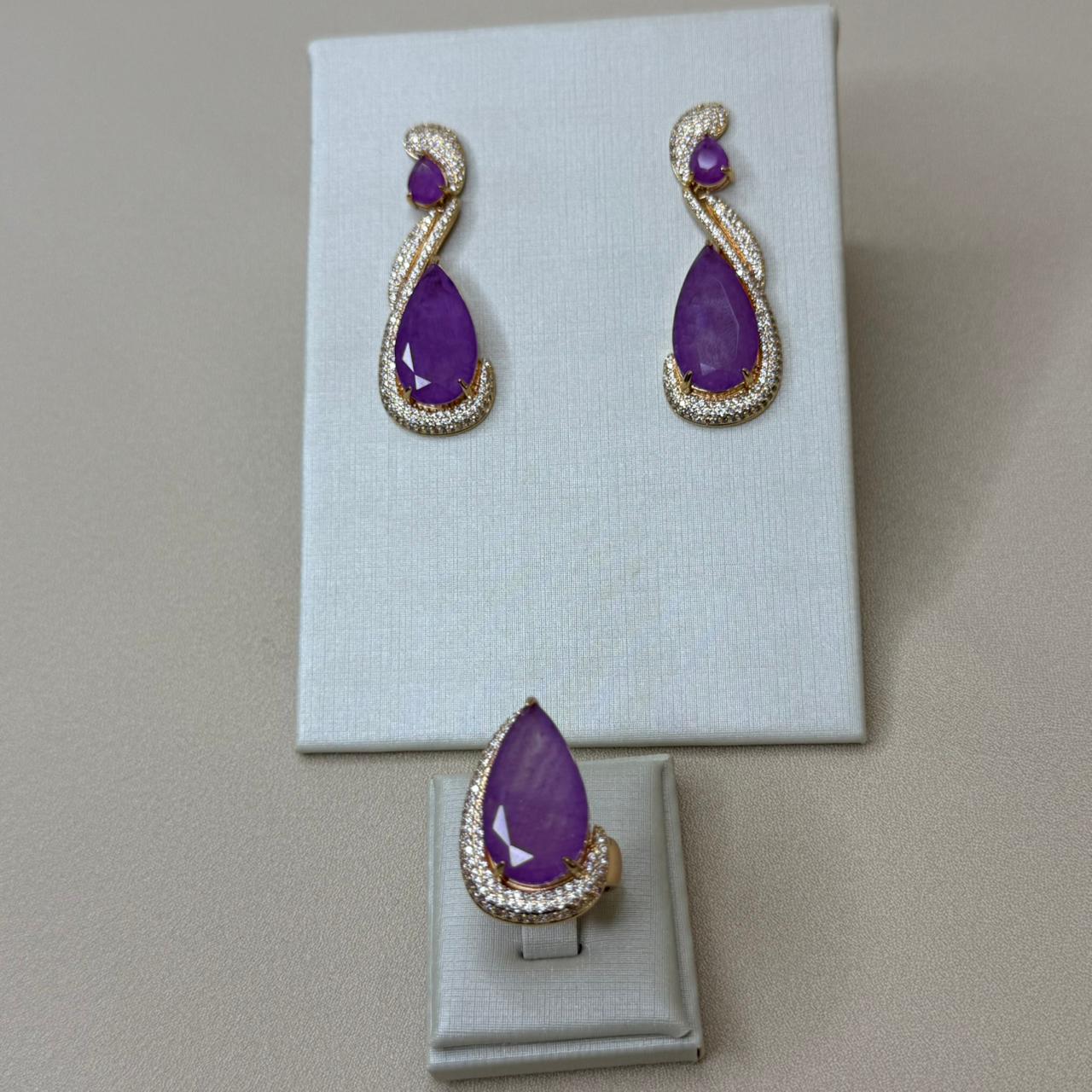 CONJUNTO BRINCOS E ANEL  FUSION